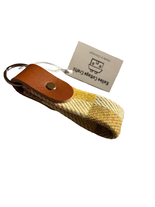 Tweed and leather keyring