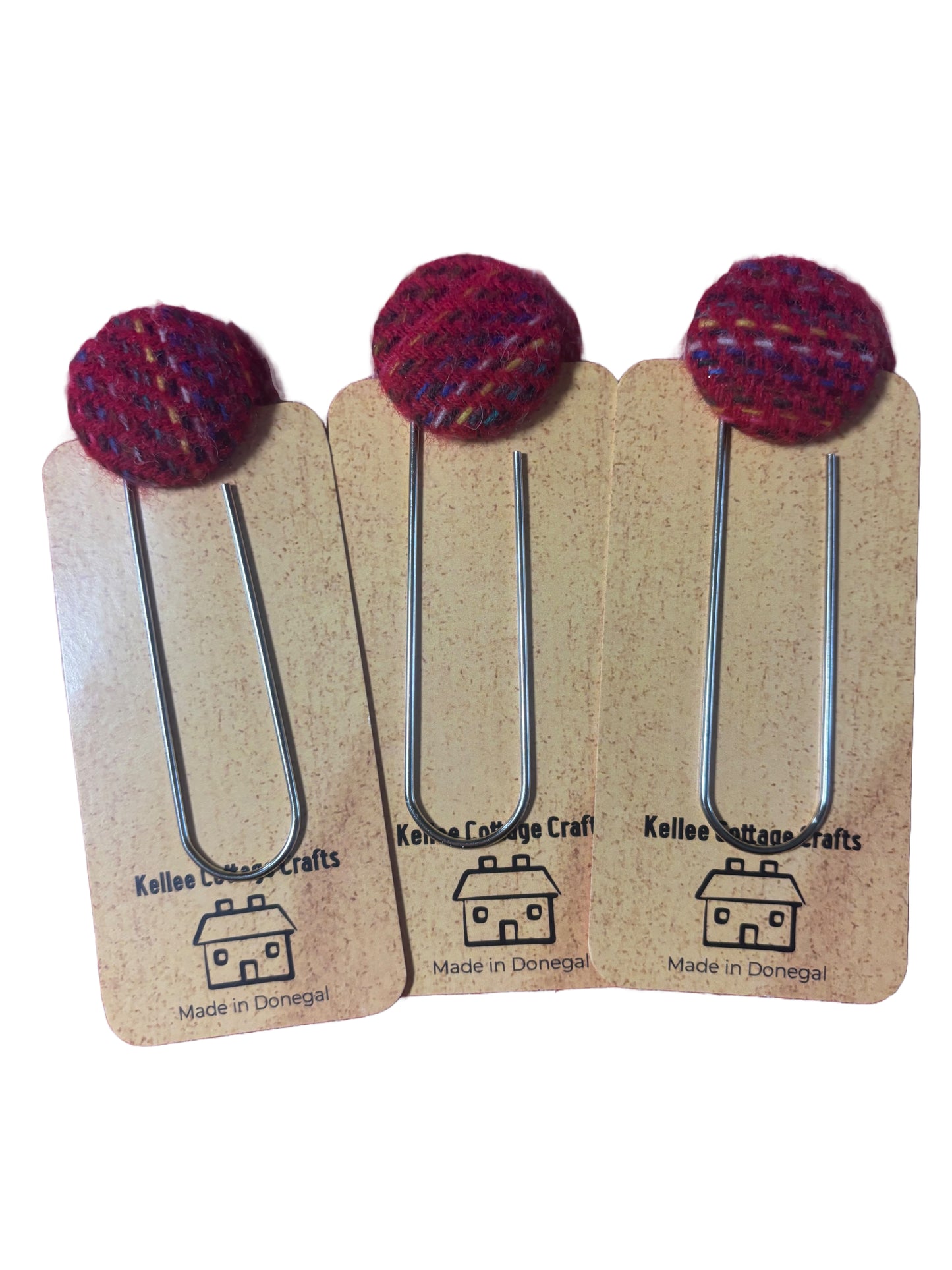 Tweed button bookmark- red mix