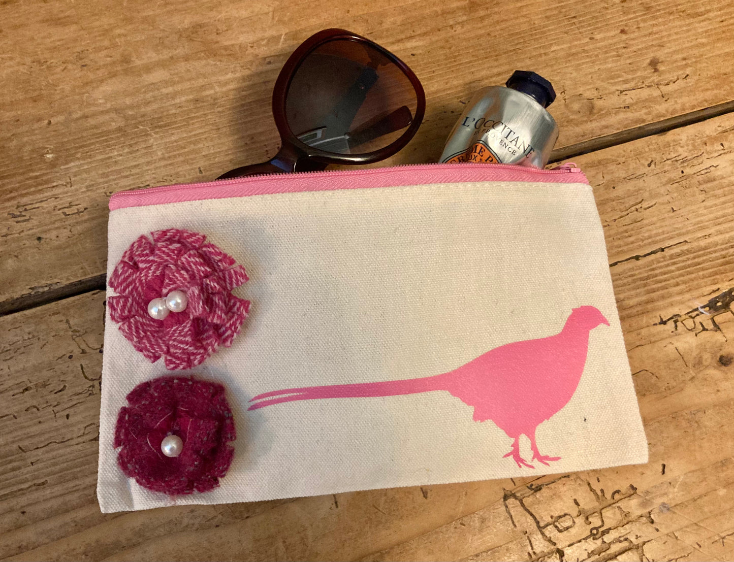 Zip bag with pheasant print and tweed flowers